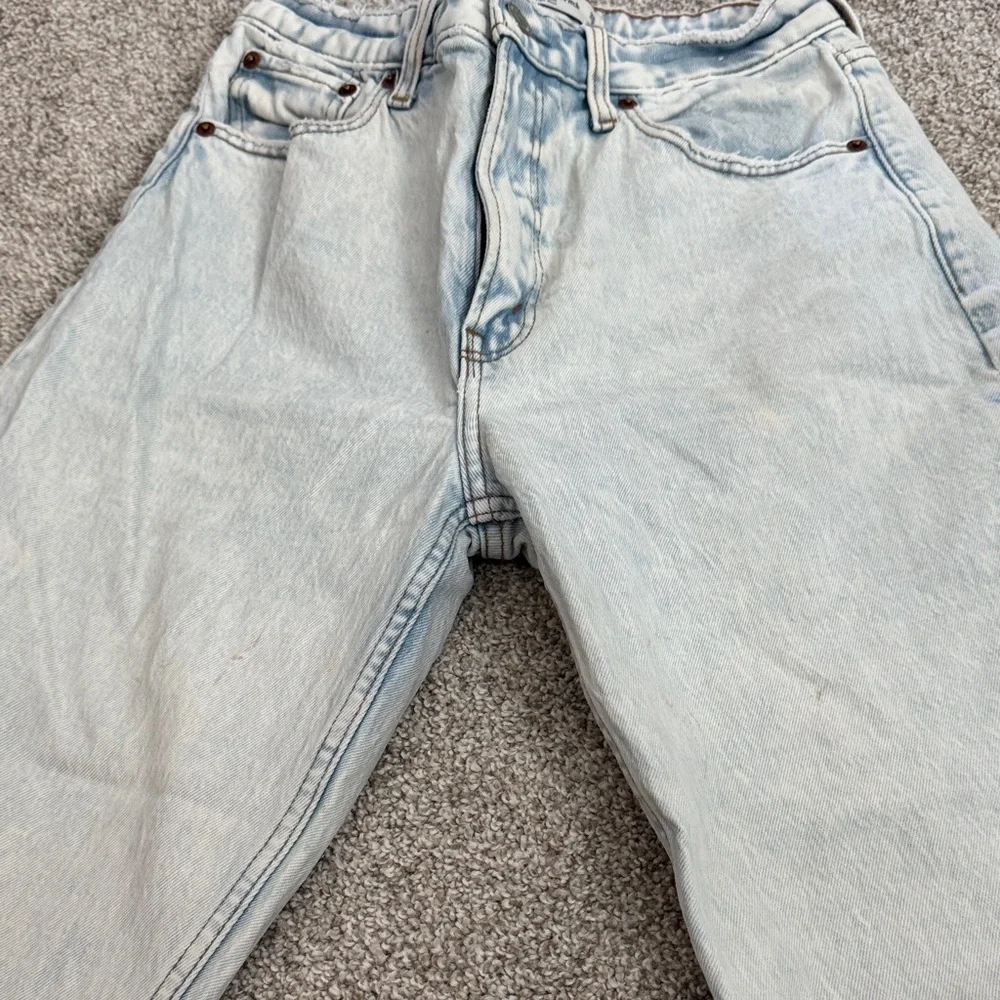Abercrombie & Fitch Curve Love Acid Wash High-Rise Mom Jeans SZ 2 3/$30 - Picture 8 of 16